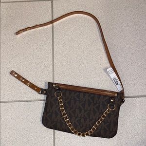 Michael kors Fanny pack with chain